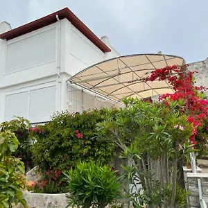 cozy-villa-in-dalaman-near-airport-and-beach.oludenizhotels.org/
