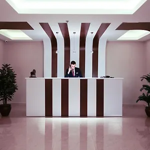 غولدن لونج اسطنبول