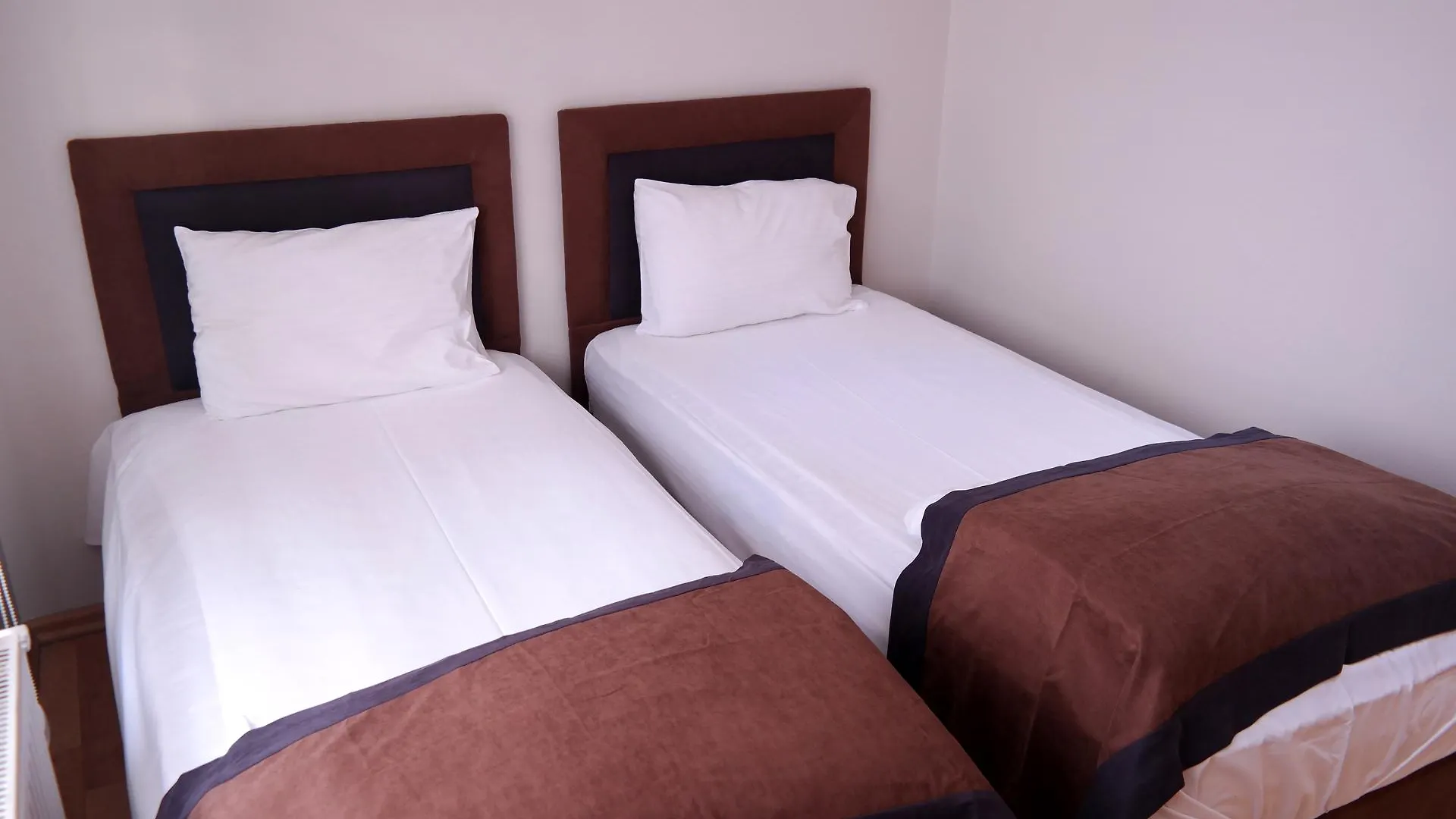 Sheriff Residencia Estambul 2*,